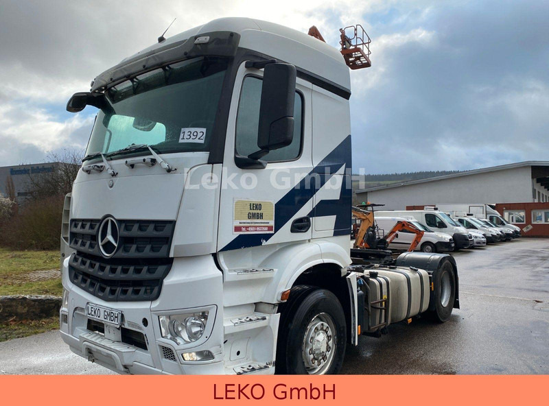 Mercedes-Benz Arocs 4x4 Euro 6 Kipphydraulik - Sadulveok: pilt 3 Mercedes-Benz Arocs 4x4 Euro 6 Kipphydraulik - Sadulveok: pilt 3