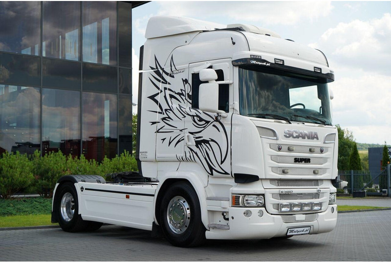Scania R 580 / V8 / RETARDER / FULL AIRMATIC / I-PARK COOL/ SKÓRY / OPO - Sadulveok: pilt 1 Scania R 580 / V8 / RETARDER / FULL AIRMATIC / I-PARK COOL/ SKÓRY / OPO - Sadulveok: pilt 1