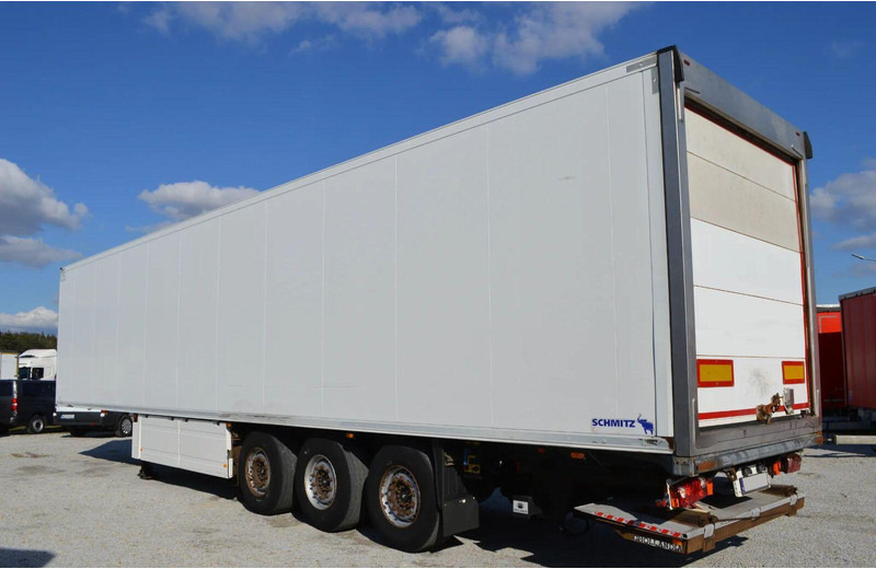 Schmitz Cargobull SKO 24REFRIGERATOR + LIFT ROLLER SHUTTER CARRIER VECTOR 1850Mtº - Külmutiga poolhaagis: pilt 5 Schmitz Cargobull SKO 24REFRIGERATOR + LIFT ROLLER SHUTTER CARRIER VECTOR 1850Mtº - Külmutiga poolhaagis: pilt 5