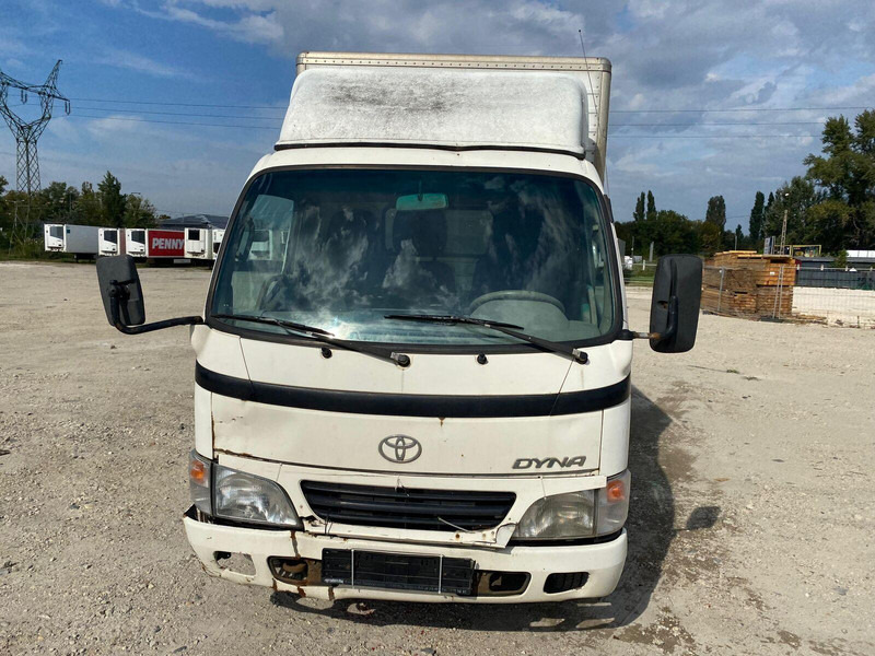 Toyota Dyna 100 3,0 D - Koffer - Tarbesõiduk furgoon: pilt 3 Toyota Dyna 100 3,0 D - Koffer - Tarbesõiduk furgoon: pilt 3