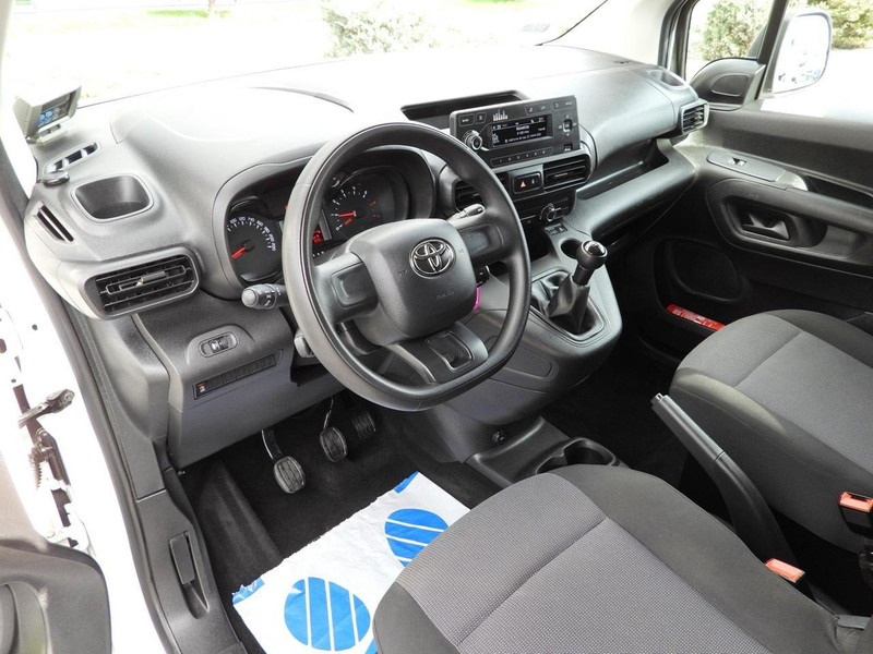 Toyota PROACE CITY FURGON CHŁODNIA -15*C ZASILANIE 230V TEMPOMAT KLIM - Tarbesõiduk külmik: pilt 2 Toyota PROACE CITY FURGON CHŁODNIA -15*C ZASILANIE 230V TEMPOMAT KLIM - Tarbesõiduk külmik: pilt 2