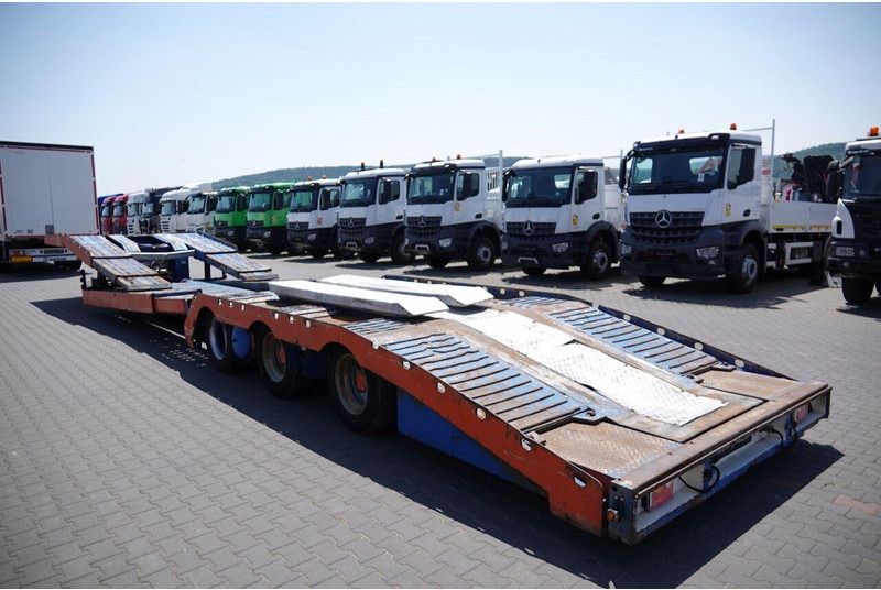 VS-MONT VSAT11 / NACZEPA LAWETA / NISKOPODWOZIOWA / 17 M / PODEST HYDRAU - Madal platvormpoolhaagis: pilt 4 VS-MONT VSAT11 / NACZEPA LAWETA / NISKOPODWOZIOWA / 17 M / PODEST HYDRAU - Madal platvormpoolhaagis: pilt 4