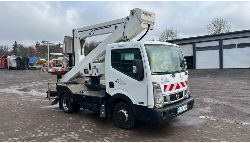 Nissan Palfinger P200A-NC 17m - Veoauto, Kraanaga veoauto: pilt 2 Nissan Palfinger P200A-NC 17m - Veoauto, Kraanaga veoauto: pilt 2