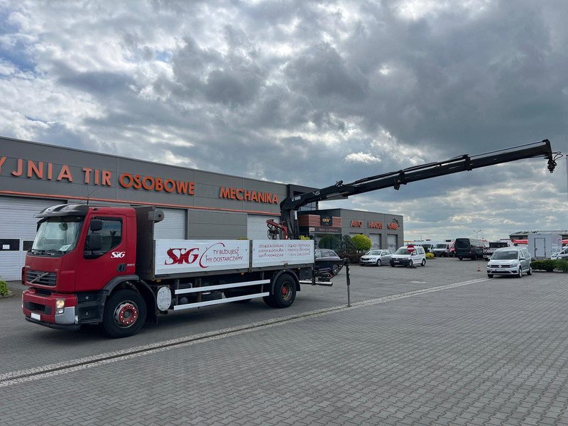 Volvo FE 320 FLATBED CRANE KRAN HDS HIAB 122B-2 DUO - Madelveok/ Platvormveok, Kraanaga veoauto: pilt 1 Volvo FE 320 FLATBED CRANE KRAN HDS HIAB 122B-2 DUO - Madelveok/ Platvormveok, Kraanaga veoauto: pilt 1