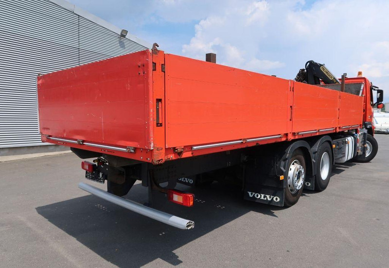Volvo FM 330 6x2 - Madelveok/ Platvormveok, Kraanaga veoauto: pilt 5 Volvo FM 330 6x2 - Madelveok/ Platvormveok, Kraanaga veoauto: pilt 5