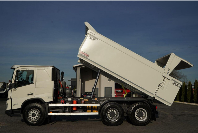 Volvo FMX 550 / 6x4 / WYWROTKA / WOZIDŁO / HARDOX / HYDRAULICZNA KLAPA - Kallurauto: pilt 2 Volvo FMX 550 / 6x4 / WYWROTKA / WOZIDŁO / HARDOX / HYDRAULICZNA KLAPA - Kallurauto: pilt 2