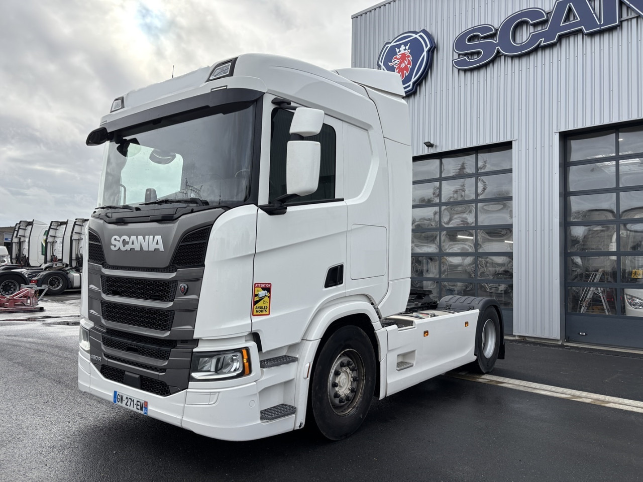 SCANIA R 460 A4x2NA - Sadulveok: pilt 1 SCANIA R 460 A4x2NA - Sadulveok: pilt 1