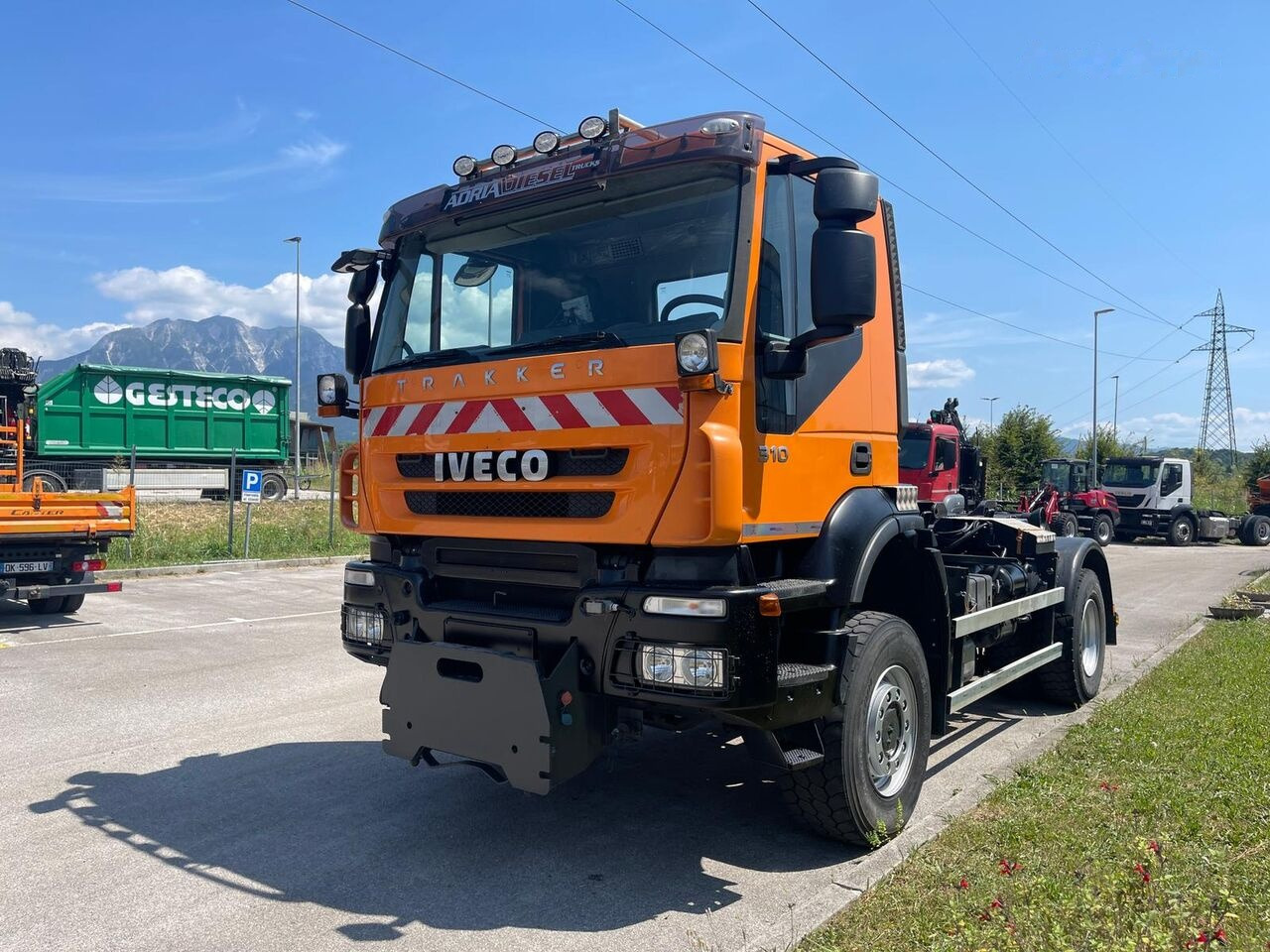 IVECO Trakker 310 AD190T31W - Konkstõstukiga veoauto, Kraanaga veoauto: pilt 2 IVECO Trakker 310 AD190T31W - Konkstõstukiga veoauto, Kraanaga veoauto: pilt 2