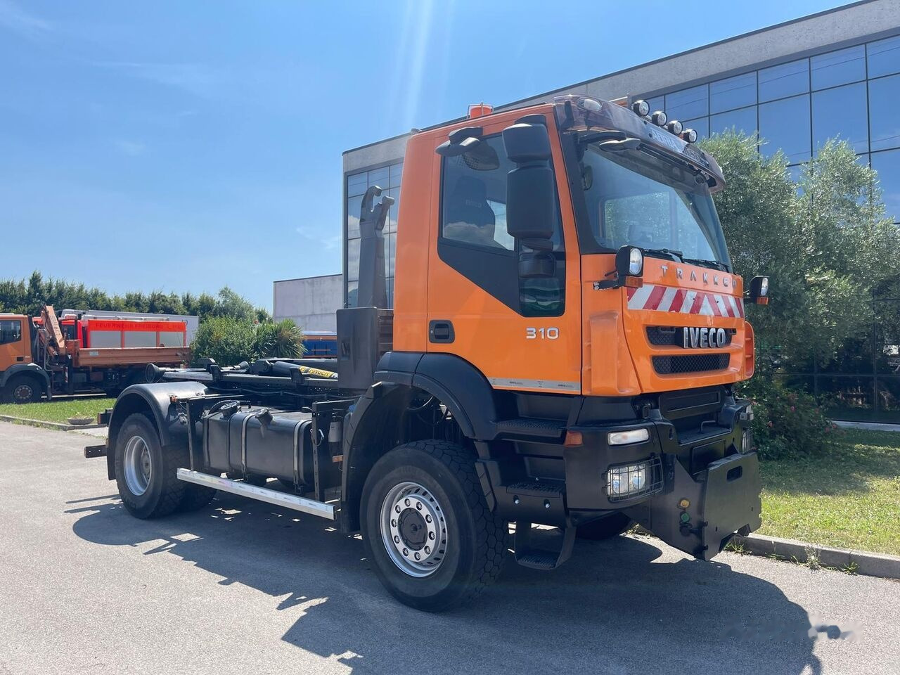IVECO Trakker 310 AD190T31W - Konkstõstukiga veoauto, Kraanaga veoauto: pilt 1 IVECO Trakker 310 AD190T31W - Konkstõstukiga veoauto, Kraanaga veoauto: pilt 1