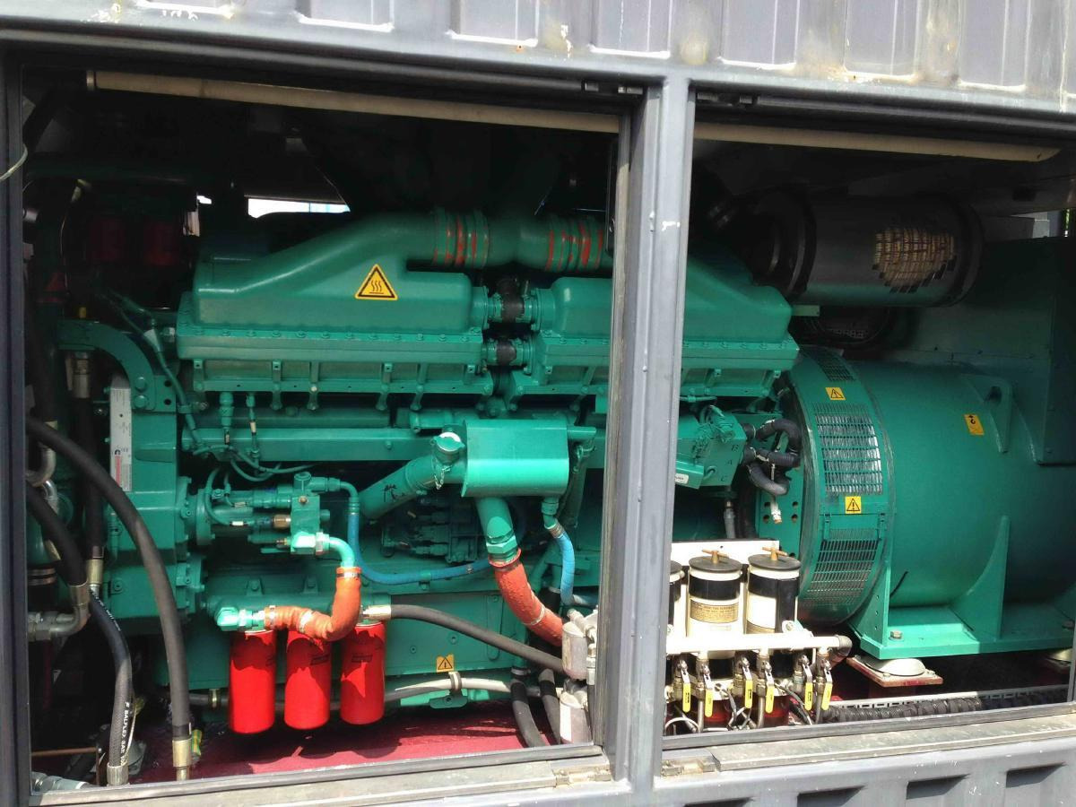 Cummins Generator 1250 KVA QSK45-G4 Engine Super silent Silent - Generaatorikomplekt: pilt 3 Cummins Generator 1250 KVA QSK45-G4 Engine Super silent Silent - Generaatorikomplekt: pilt 3