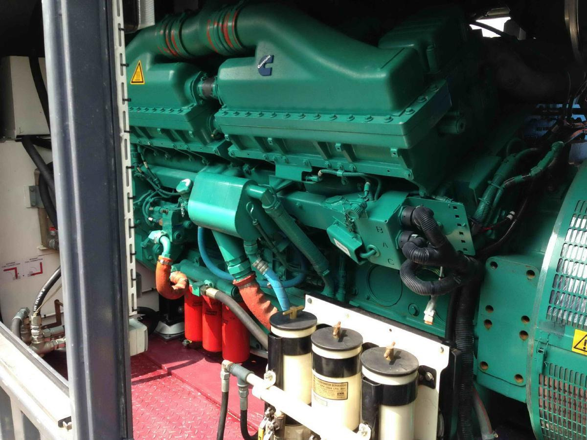 Cummins Generator 1250 KVA QSK45-G4 Engine Super silent Silent - Generaatorikomplekt: pilt 4 Cummins Generator 1250 KVA QSK45-G4 Engine Super silent Silent - Generaatorikomplekt: pilt 4