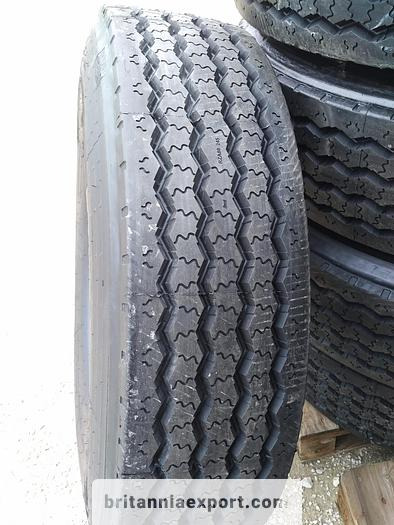 FACTORY Retread 13R22.5 156/150J Truck Tyres | Heavy-Duty | Export Ready - Rehv: pilt 3 FACTORY Retread 13R22.5 156/150J Truck Tyres | Heavy-Duty | Export Ready - Rehv: pilt 3