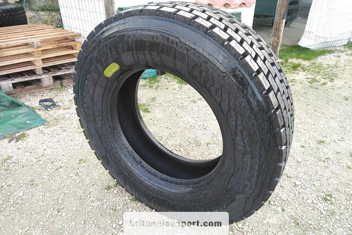 FACTORY Retread 315/70R22.5 Truck Tyres | Heavy-Duty | €195 Each | Export Ready - Rehv: pilt 1 FACTORY Retread 315/70R22.5 Truck Tyres | Heavy-Duty | €195 Each | Export Ready - Rehv: pilt 1