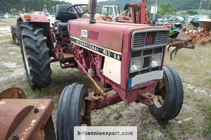 International 433 SA 4X2 | 2.5 diesel | brand new tyres | - Traktor: pilt 2 International 433 SA 4X2 | 2.5 diesel | brand new tyres | - Traktor: pilt 2