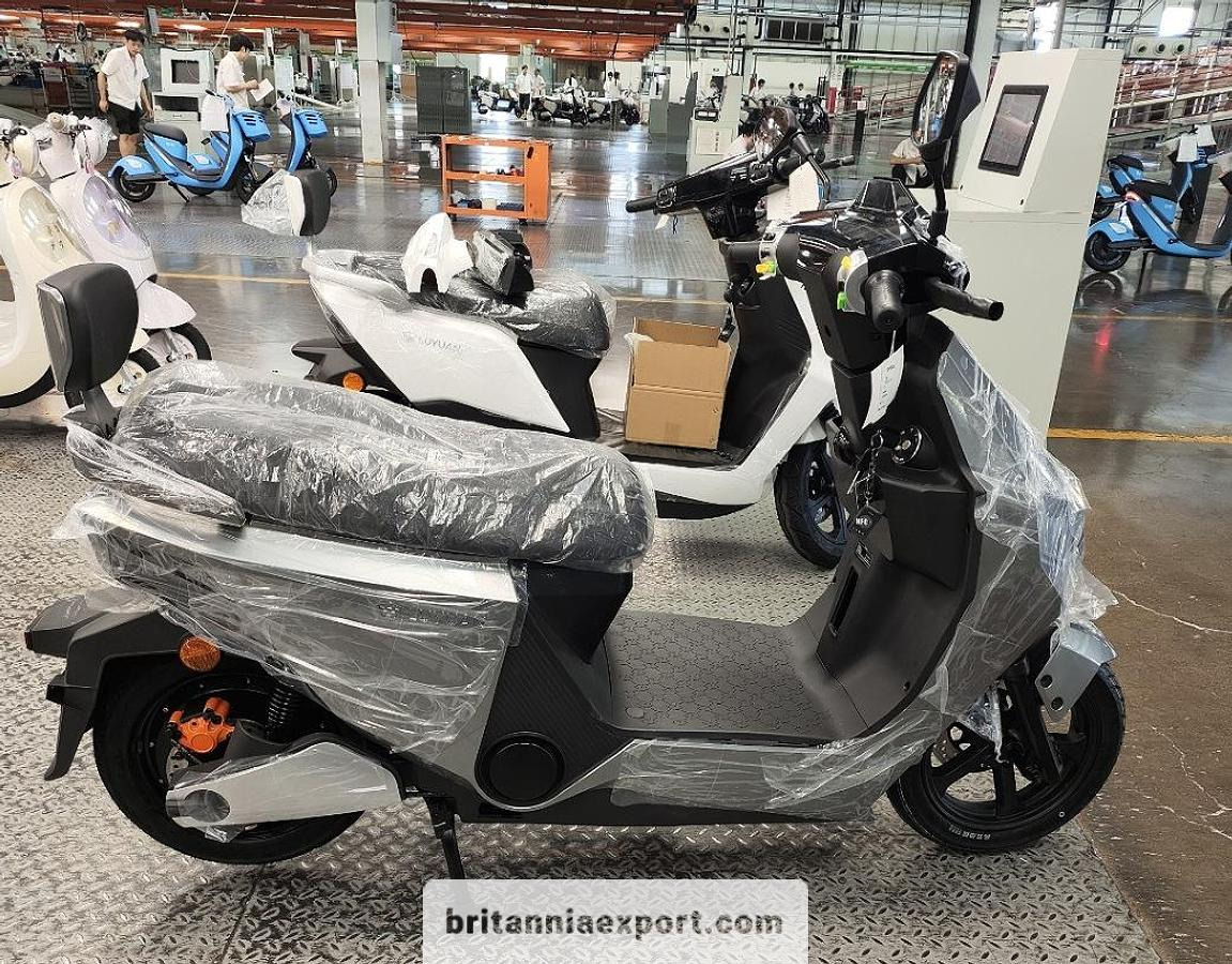 LUYUAN MKK Pro Max 80 Km/h Electric Scooter - Mootorratas: pilt 2 LUYUAN MKK Pro Max 80 Km/h Electric Scooter - Mootorratas: pilt 2