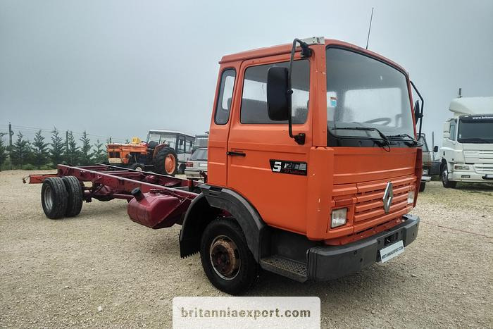 RENAULT Midliner S120 Turbo | Perkins 3.9 diesel engine | ZF manual - Kabiinišassiiga veoauto: pilt 1 RENAULT Midliner S120 Turbo | Perkins 3.9 diesel engine | ZF manual - Kabiinišassiiga veoauto: pilt 1