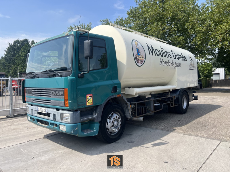 DAF CF75.250 EURO 2 - MANUAL - ZAUG und DRUCK - TOP TRUCK - Tsisternauto: pilt 1 DAF CF75.250 EURO 2 - MANUAL - ZAUG und DRUCK - TOP TRUCK - Tsisternauto: pilt 1