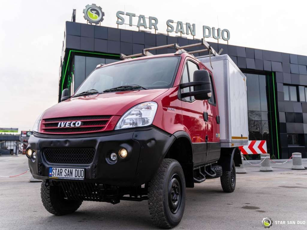 Iveco DAILY 4X4 OFFROAD CAMPER BOX DOKA Iveco DAILY 4X4 OFFROAD CAMPER BOX DOKA - Kabiinišassiiga veoauto: pilt 4 Iveco DAILY 4X4 OFFROAD CAMPER BOX DOKA Iveco DAILY 4X4 OFFROAD CAMPER BOX DOKA - Kabiinišassiiga veoauto: pilt 4