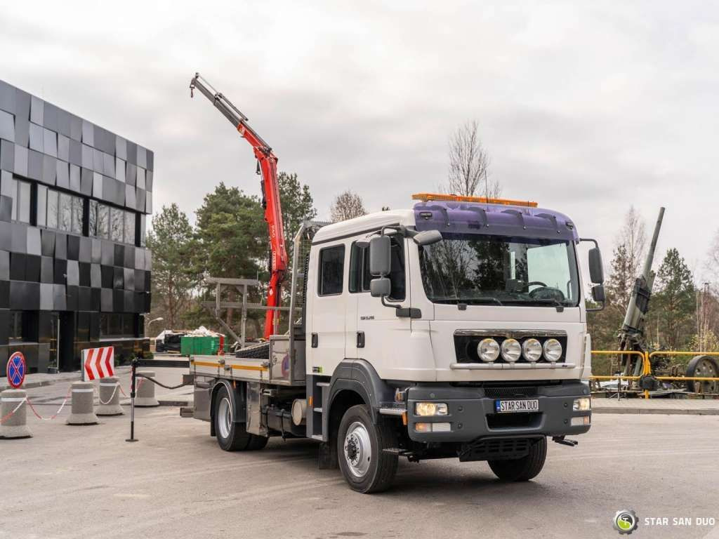 MAN TGM 13.290 4x4 FASSI F40B22 Crane Camper DOKA - Kraanaga veoauto: pilt 5 MAN TGM 13.290 4x4 FASSI F40B22 Crane Camper DOKA - Kraanaga veoauto: pilt 5