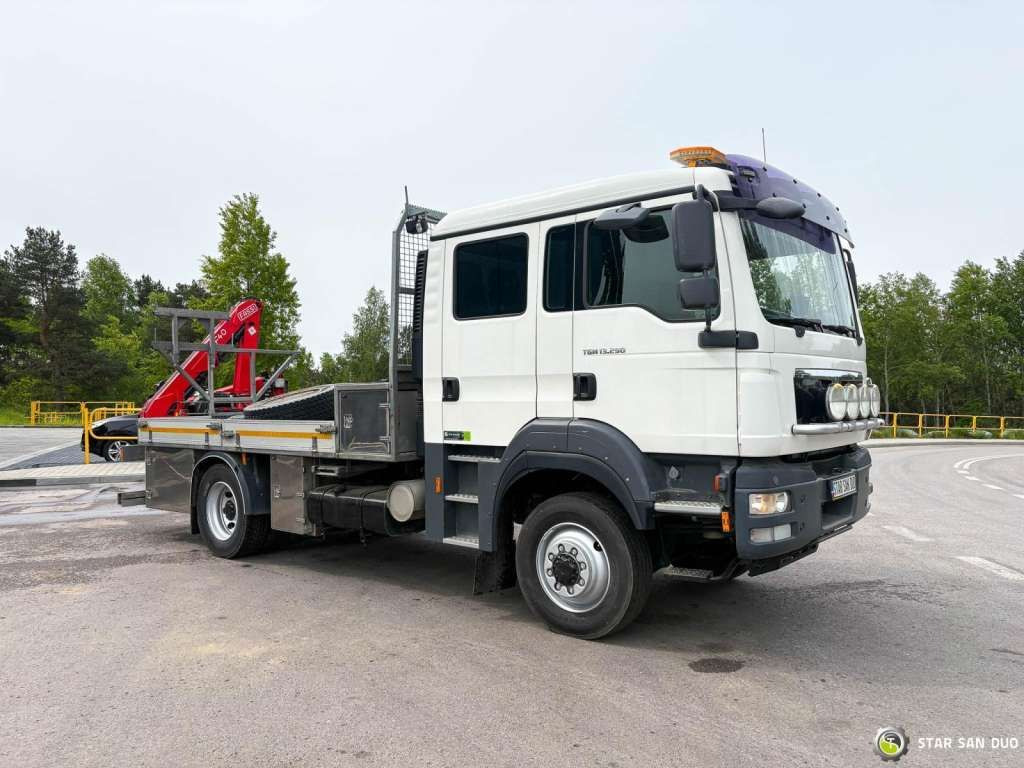 MAN TGM 13.290 4x4 FASSI F40B22 Crane Camper DOKA - Kraanaga veoauto: pilt 3 MAN TGM 13.290 4x4 FASSI F40B22 Crane Camper DOKA - Kraanaga veoauto: pilt 3