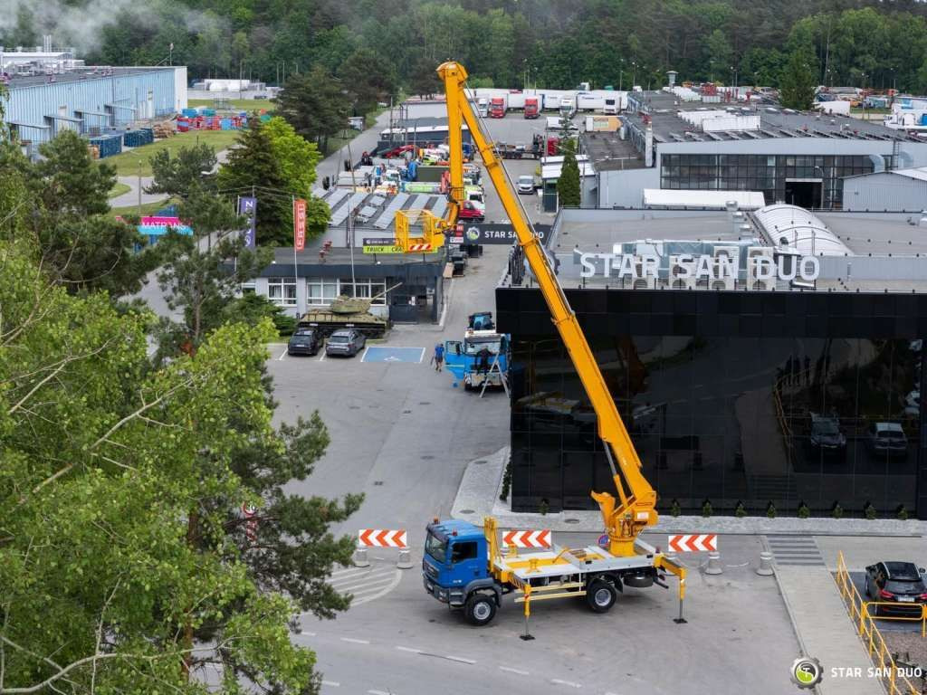 MAN TGM 18.330 4x4 MULTITEL J335 Truck Mounted Lift - Veoautolt tõusev platvorm: pilt 1 MAN TGM 18.330 4x4 MULTITEL J335 Truck Mounted Lift - Veoautolt tõusev platvorm: pilt 1