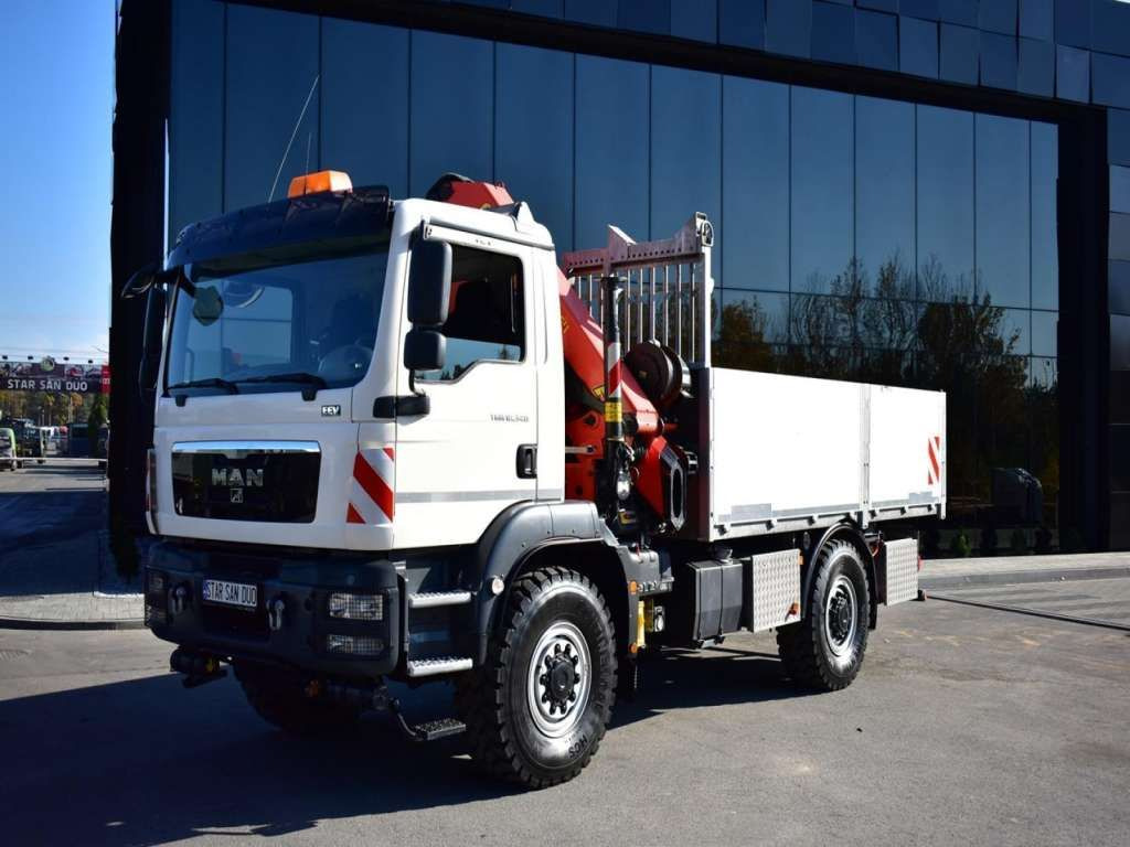 MAN TGM 18.340 4x4 PALFINGER PK 18002 CRANE WINCH MAN TGM 18.340 4x4 PALFINGER PK 18002 CRANE WINCH - Kraanaga veoauto, Madelveok/ Platvormveok: pilt 2 MAN TGM 18.340 4x4 PALFINGER PK 18002 CRANE WINCH MAN TGM 18.340 4x4 PALFINGER PK 18002 CRANE WINCH - Kraanaga veoauto, Madelveok/ Platvormveok: pilt 2