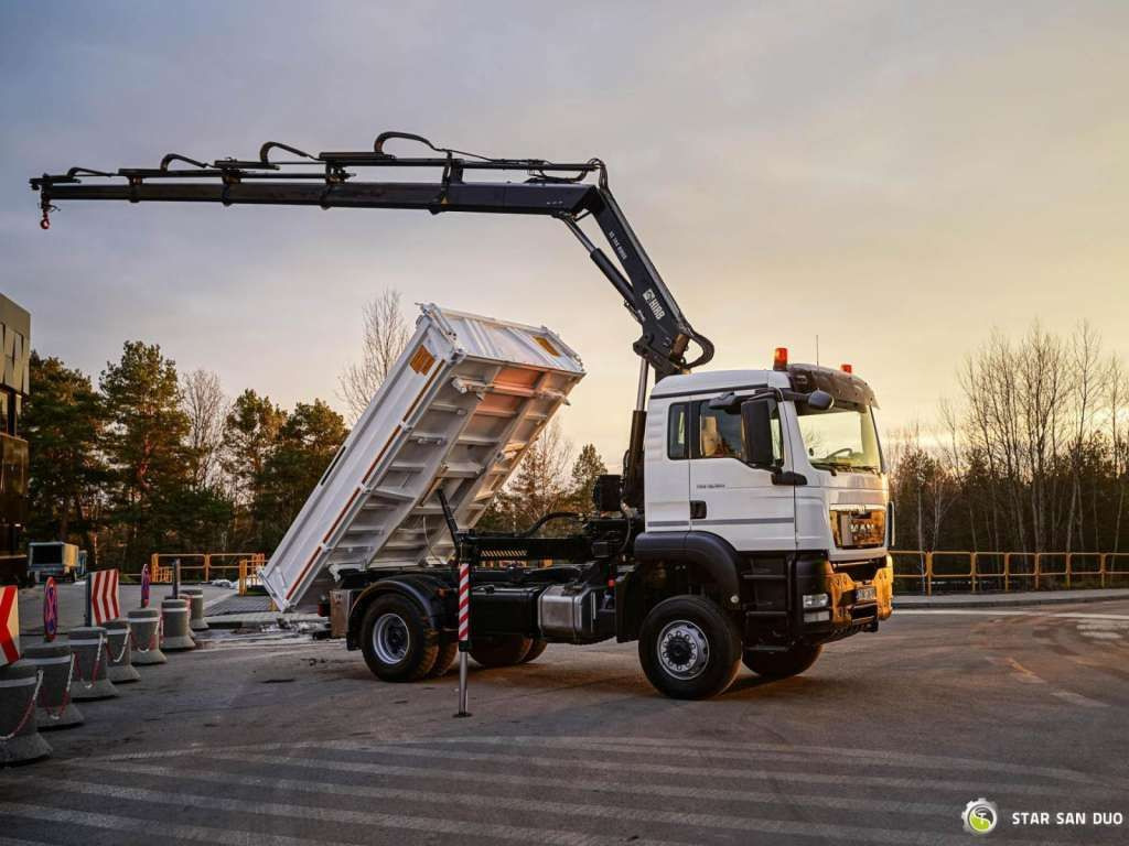 MAN TGS 18.360 4x4 HIAB 144 E-4 Crane Kipper MAN TGS 18.360 4x4 HIAB 144 E-4 Crane Kipper - Kallurauto: pilt 3 MAN TGS 18.360 4x4 HIAB 144 E-4 Crane Kipper MAN TGS 18.360 4x4 HIAB 144 E-4 Crane Kipper - Kallurauto: pilt 3