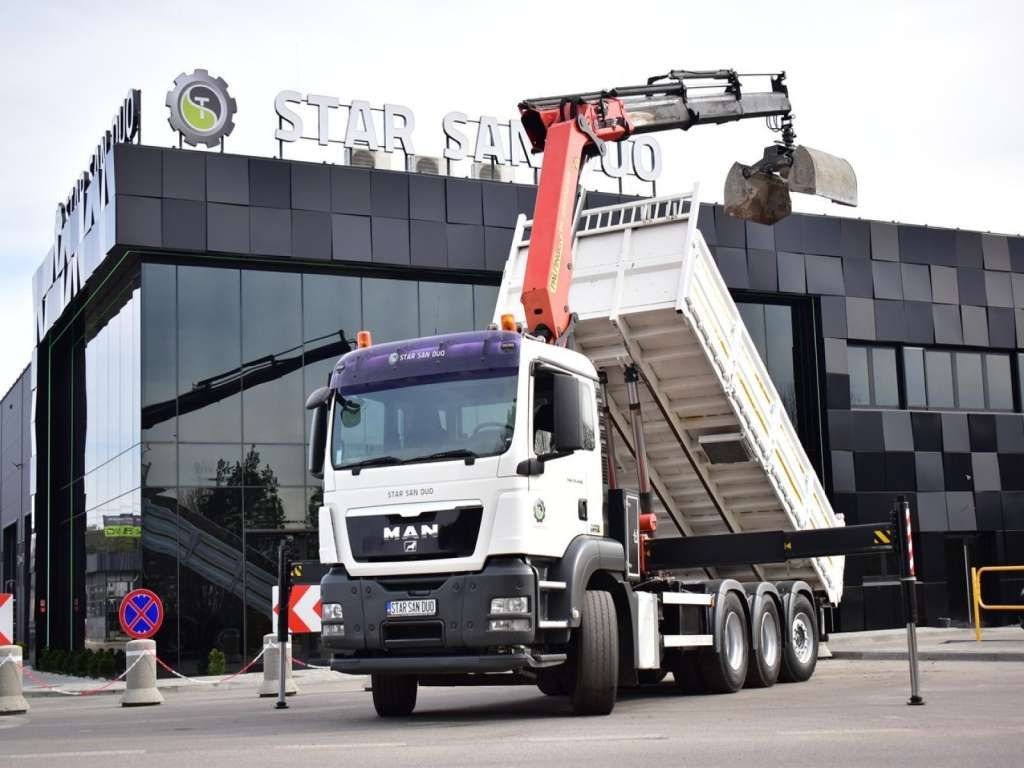 MAN TGS 35.400 8X4 PALFINGER PK 33002 CRANE KIPPER - Kraanaga veoauto, Kallurauto: pilt 2 MAN TGS 35.400 8X4 PALFINGER PK 33002 CRANE KIPPER - Kraanaga veoauto, Kallurauto: pilt 2