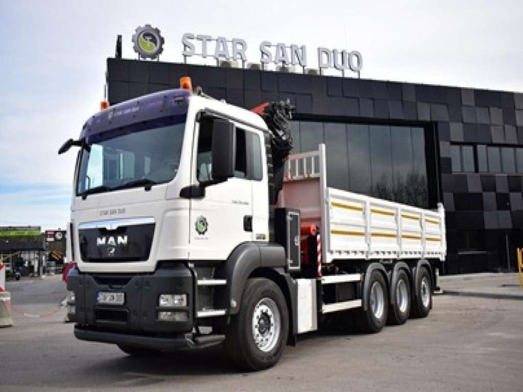 MAN TGS 35.400 8X4 PALFINGER PK 33002 CRANE KIPPER - Kraanaga veoauto, Kallurauto: pilt 4 MAN TGS 35.400 8X4 PALFINGER PK 33002 CRANE KIPPER - Kraanaga veoauto, Kallurauto: pilt 4