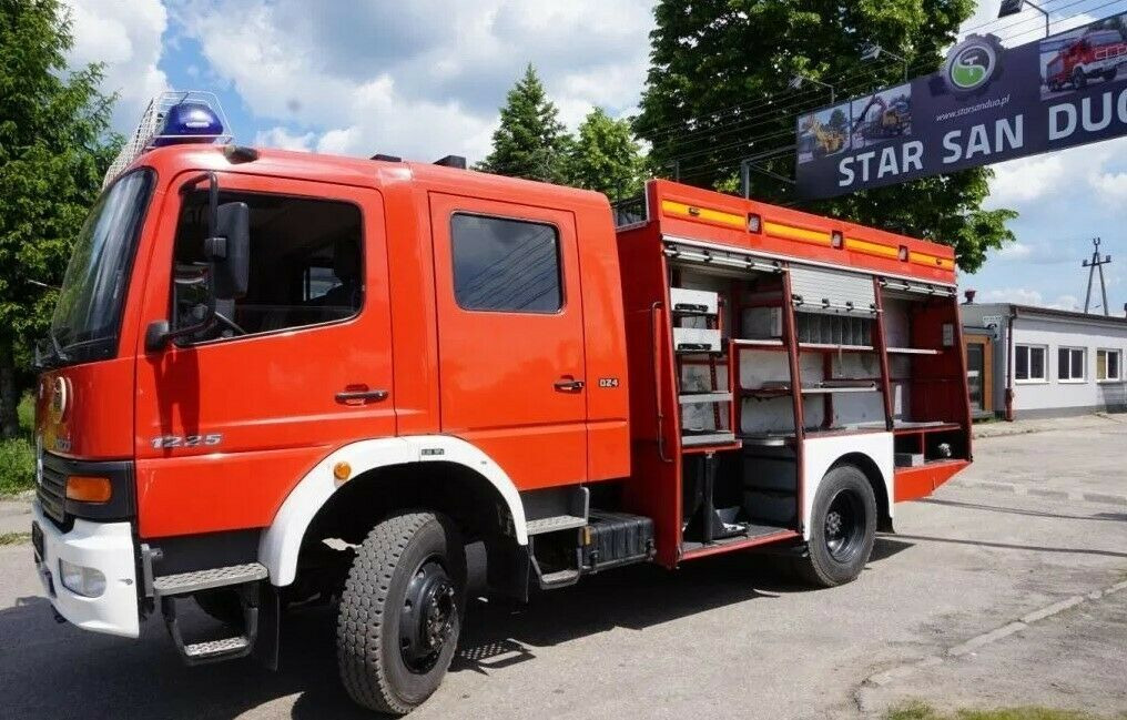 Mercedes-Benz 4x4 ATEGO 1225 Firebrigade Feuerwehr - Tuletõrjeauto: pilt 2 Mercedes-Benz 4x4 ATEGO 1225 Firebrigade Feuerwehr - Tuletõrjeauto: pilt 2