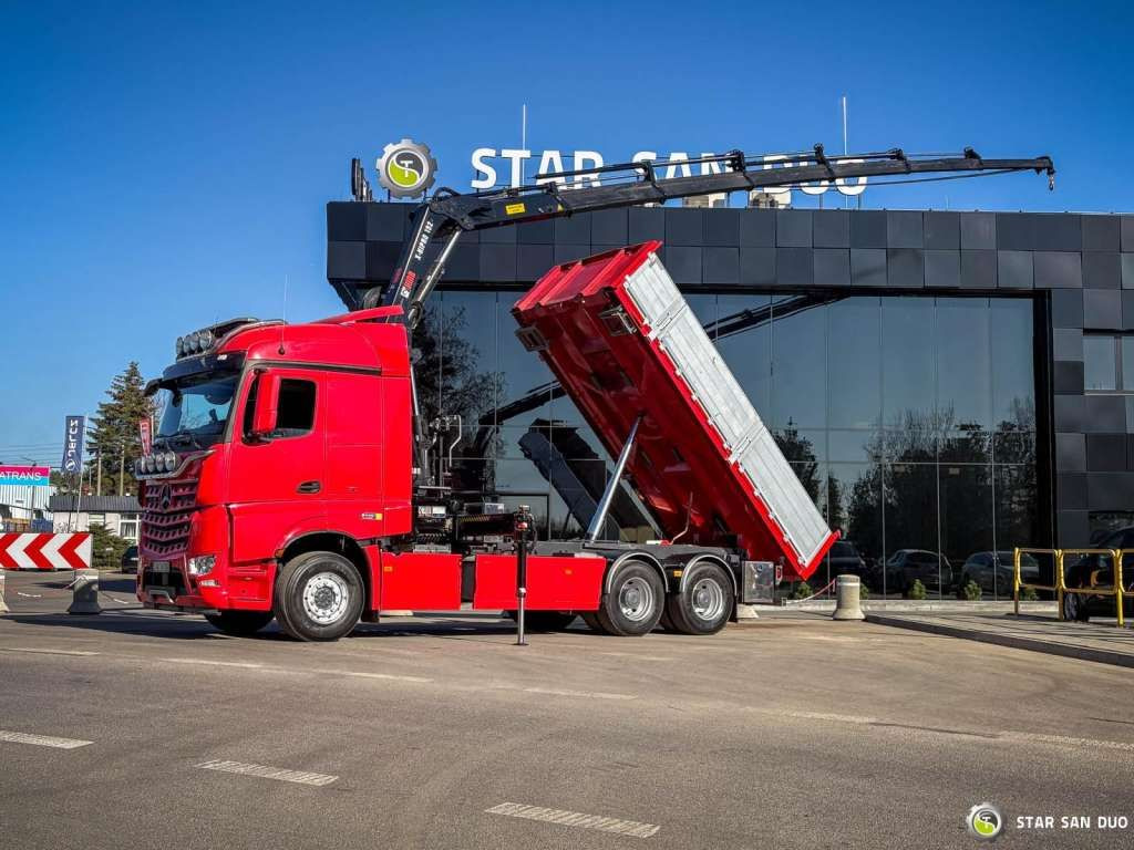 Mercedes-Benz AROCS 3358L 6x4 HIAB 192X-HIPRO E-6 Crane Kippe - Kraanaga veoauto: pilt 2 Mercedes-Benz AROCS 3358L 6x4 HIAB 192X-HIPRO E-6 Crane Kippe - Kraanaga veoauto: pilt 2