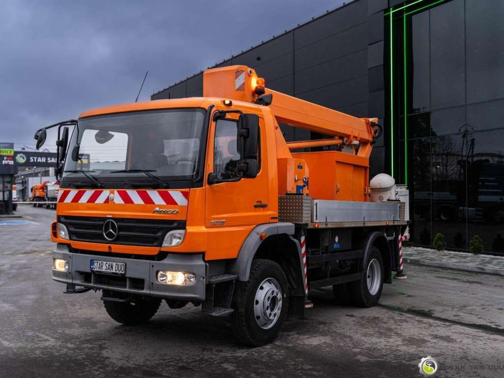 Mercedes-Benz ATEGO 1018 WUMAG WT 170 Platform Lift 17m - Veoautolt tõusev platvorm: pilt 2 Mercedes-Benz ATEGO 1018 WUMAG WT 170 Platform Lift 17m - Veoautolt tõusev platvorm: pilt 2