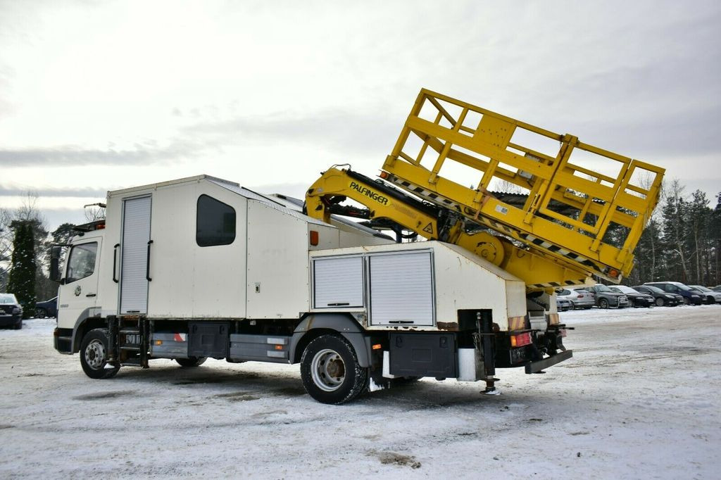 Mercedes-Benz ATEGO 1323 PK 8000T RAIL Platform - Veoautolt tõusev platvorm: pilt 5 Mercedes-Benz ATEGO 1323 PK 8000T RAIL Platform - Veoautolt tõusev platvorm: pilt 5
