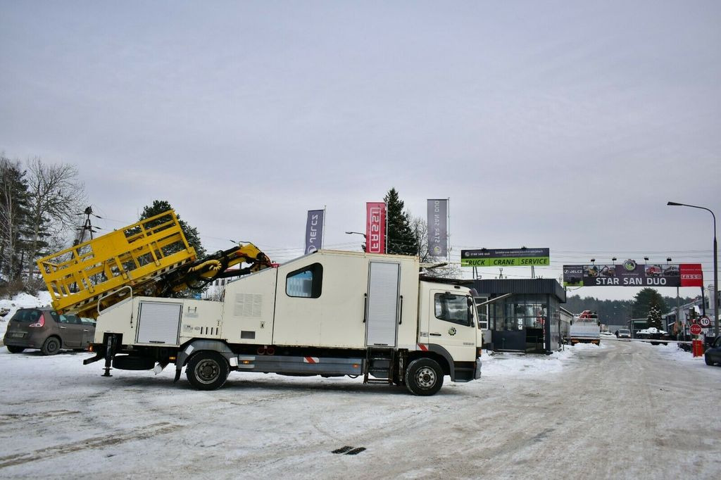Mercedes-Benz ATEGO 1323 PK 8000T RAIL Platform - Veoautolt tõusev platvorm: pilt 4 Mercedes-Benz ATEGO 1323 PK 8000T RAIL Platform - Veoautolt tõusev platvorm: pilt 4
