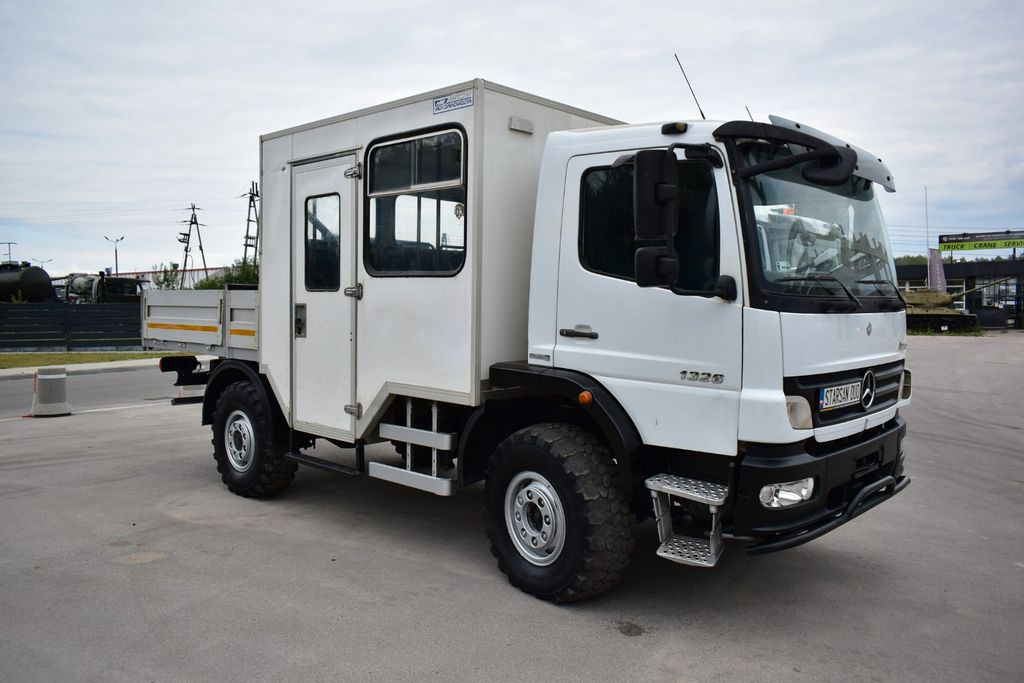 Mercedes-Benz ATEGO 1326 4x4 OFF ROAD CAMPER BUS BOX . - Kasti veoauto: pilt 1 Mercedes-Benz ATEGO 1326 4x4 OFF ROAD CAMPER BUS BOX . - Kasti veoauto: pilt 1