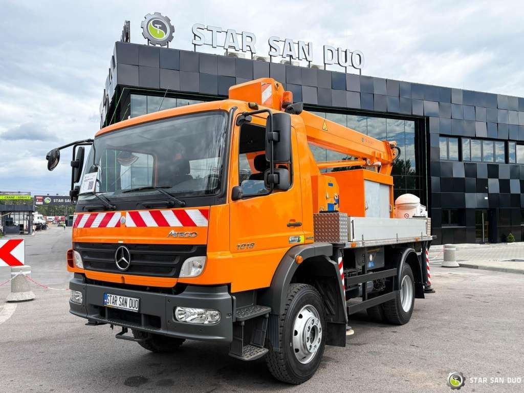 Mercedes-Benz ATEGO 4x4 1018 WUMAG WT 170 Platform Lift 17m - Veoautolt tõusev platvorm: pilt 3 Mercedes-Benz ATEGO 4x4 1018 WUMAG WT 170 Platform Lift 17m - Veoautolt tõusev platvorm: pilt 3