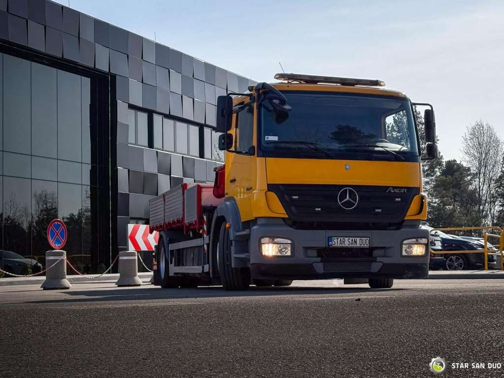 Mercedes-Benz  AXOR 1824 4x2 HMF 975 HDS Crane  Rotator Kipper Mercedes-Benz AXOR 1824 4x2 HMF 975 HDS Crane  Rotator Kipper liising Mercedes-Benz  AXOR 1824 4x2 HMF 975 HDS Crane  Rotator Kipper Mercedes-Benz AXOR 1824 4x2 HMF 975 HDS Crane  Rotator Kipper: pilt 12