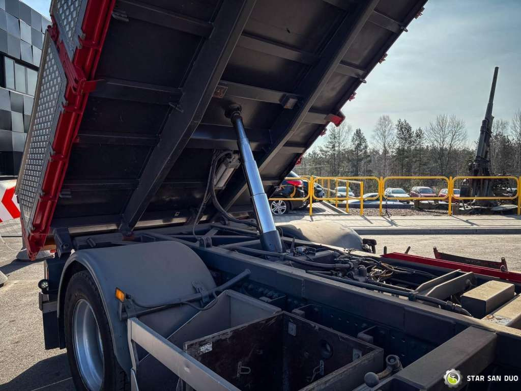 Mercedes-Benz  AXOR 1824 4x2 HMF 975 HDS Crane  Rotator Kipper Mercedes-Benz AXOR 1824 4x2 HMF 975 HDS Crane  Rotator Kipper liising Mercedes-Benz  AXOR 1824 4x2 HMF 975 HDS Crane  Rotator Kipper Mercedes-Benz AXOR 1824 4x2 HMF 975 HDS Crane  Rotator Kipper: pilt 10