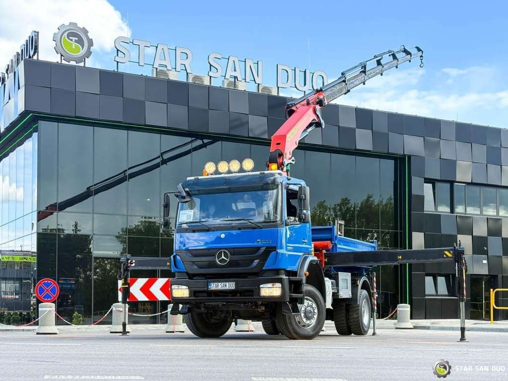 Mercedes-Benz AXOR 1833 4x4 Palfinger PK 22002 EH Crane Winch - Kraanaga veoauto: pilt 1 Mercedes-Benz AXOR 1833 4x4 Palfinger PK 22002 EH Crane Winch - Kraanaga veoauto: pilt 1