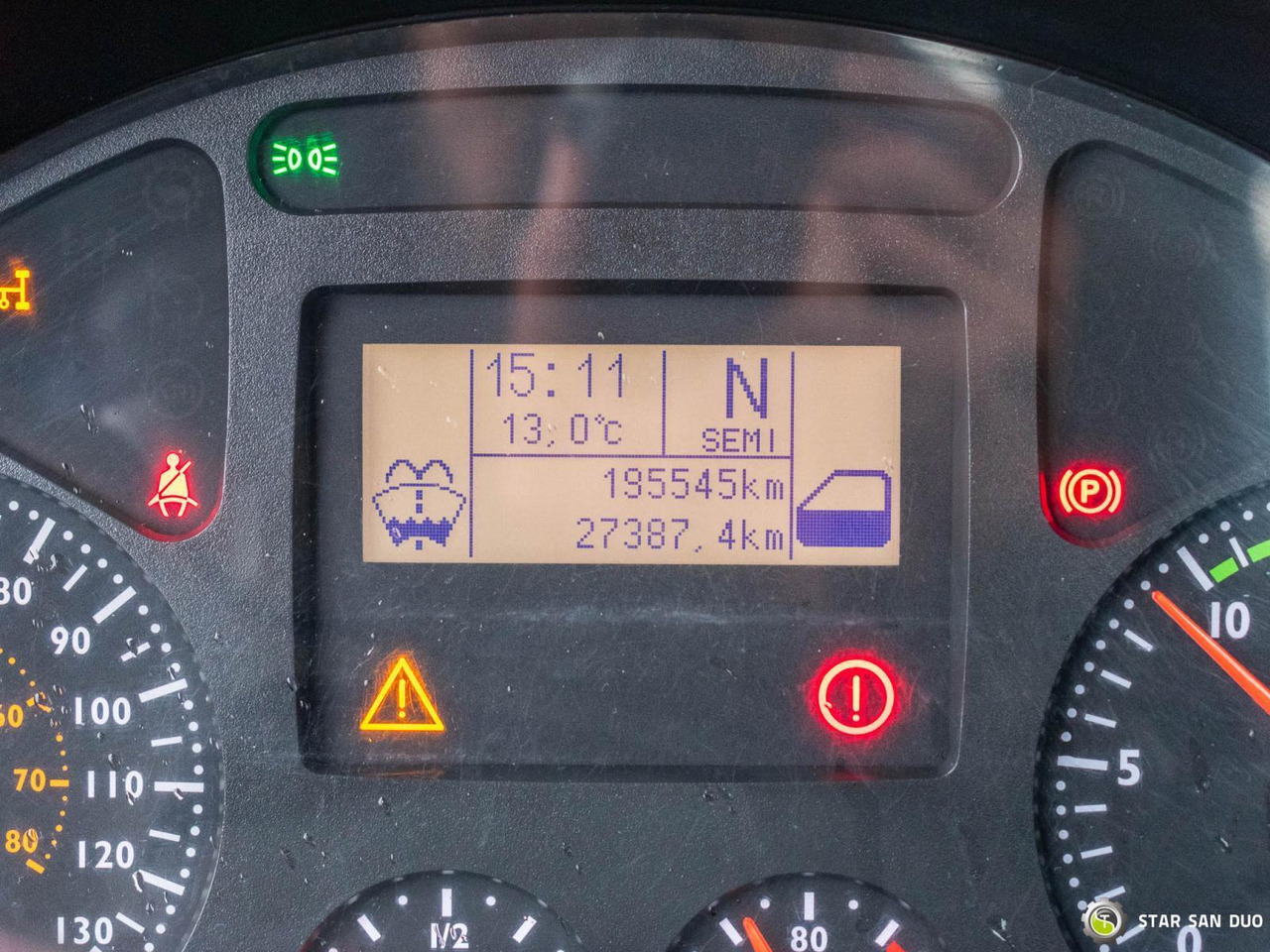 Kraanaga veoauto : pilt 17