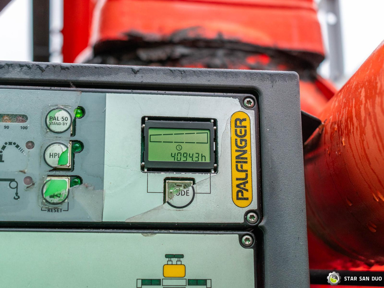 Kraanaga veoauto : pilt 24