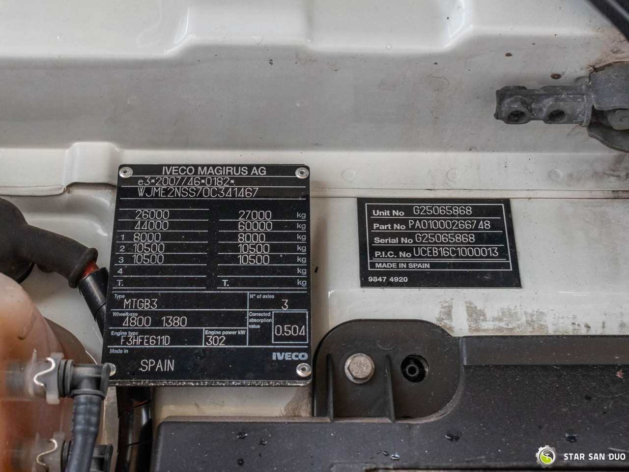 Kraanaga veoauto : pilt 21