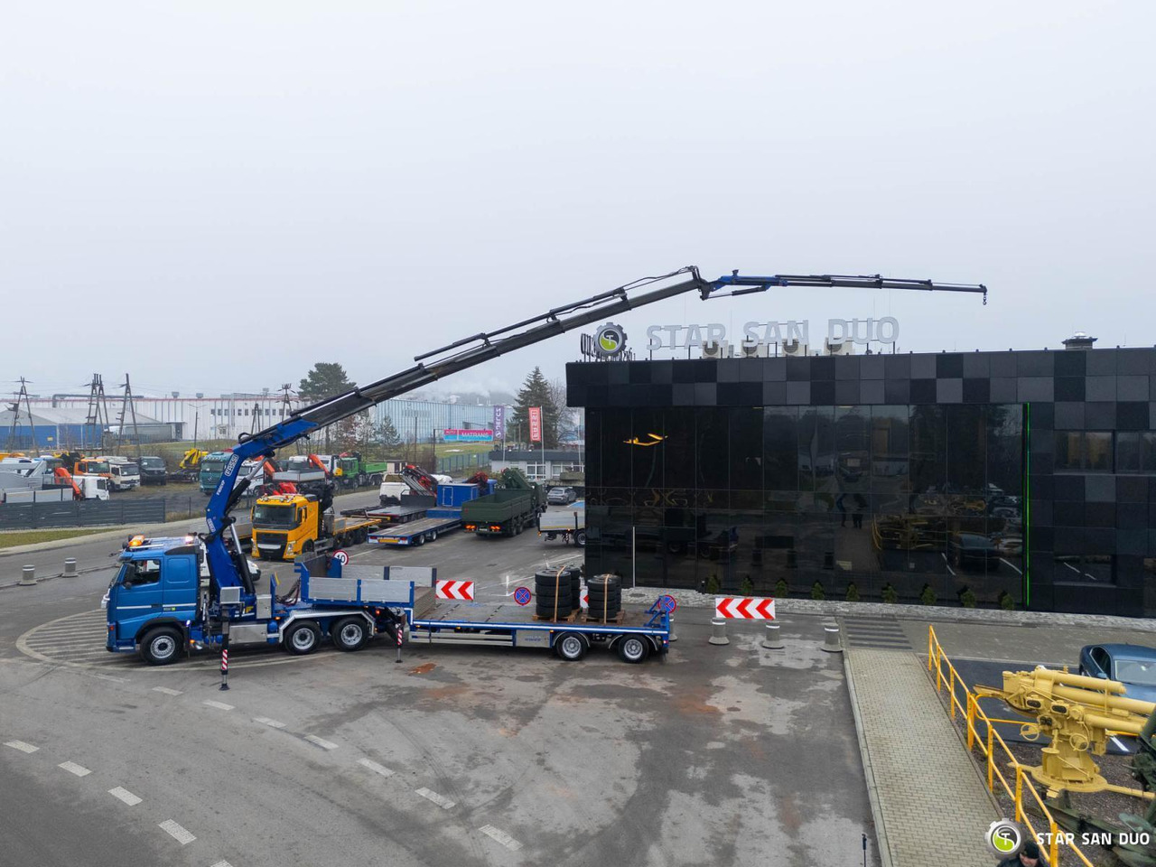 - Kraanaga veoauto: pilt 3 - Kraanaga veoauto: pilt 3