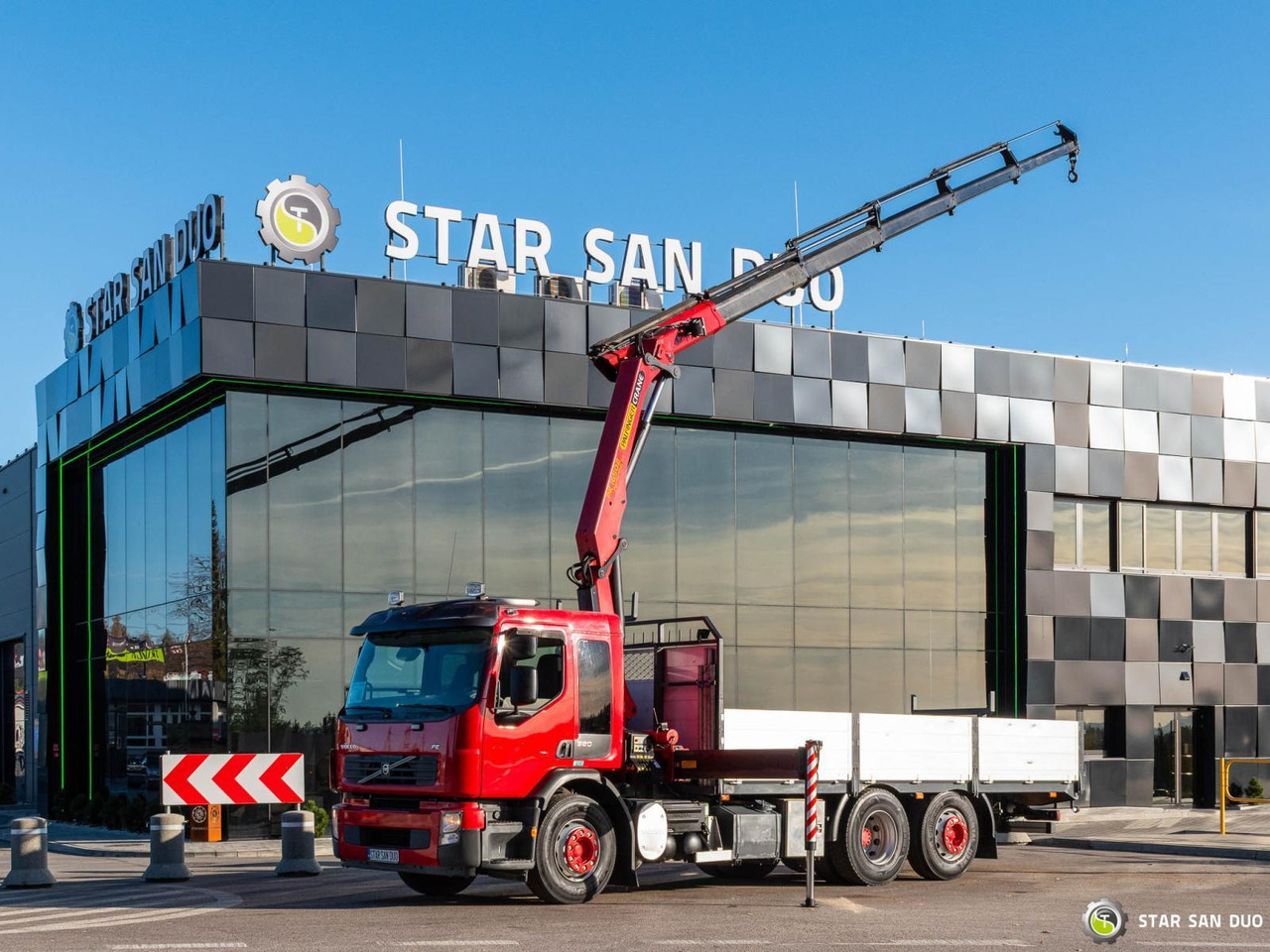 - Kraanaga veoauto: pilt 5 - Kraanaga veoauto: pilt 5