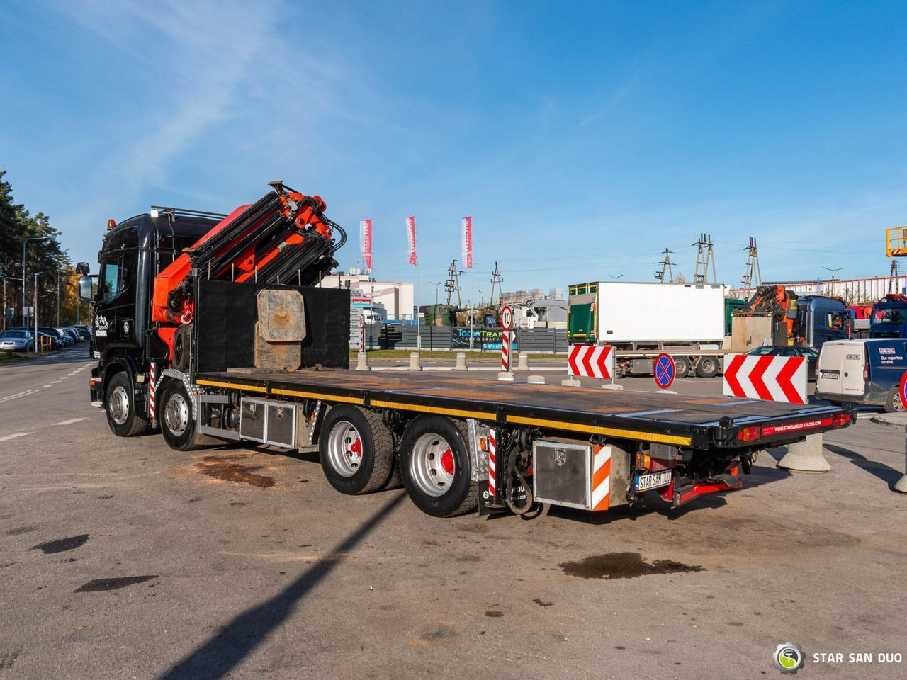 - Kraanaga veoauto: pilt 5 - Kraanaga veoauto: pilt 5