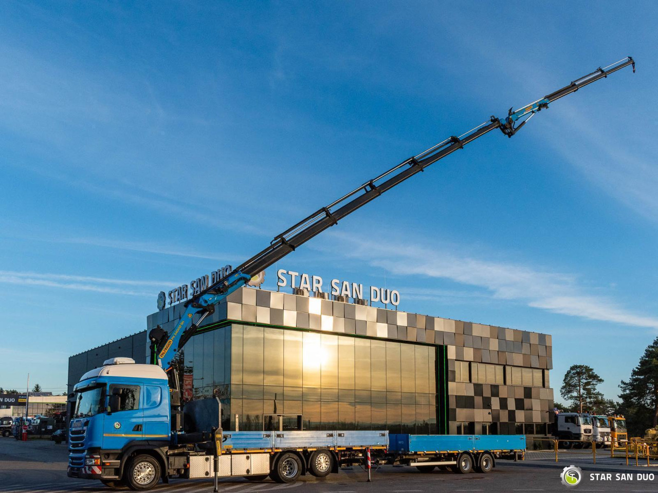 - Kraanaga veoauto: pilt 3 - Kraanaga veoauto: pilt 3