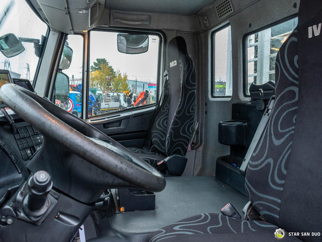 Kraanaga veoauto : pilt 15