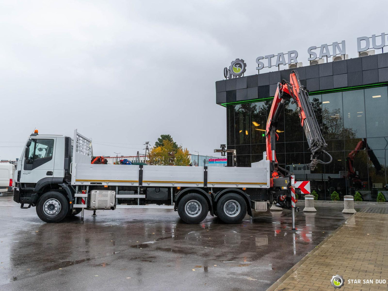 Kraanaga veoauto : pilt 9