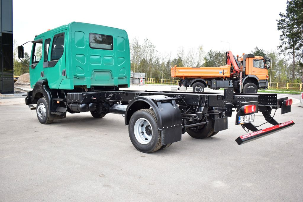 Renault MIDLUM 4x4 DOKA DUBEL KABINE CHASSIS - Kabiinišassiiga veoauto: pilt 4 Renault MIDLUM 4x4 DOKA DUBEL KABINE CHASSIS - Kabiinišassiiga veoauto: pilt 4