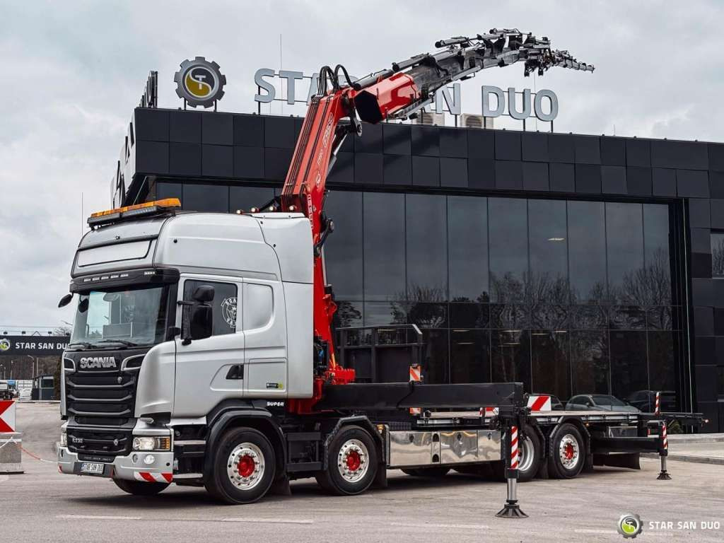 Scania R730 8x2 Fassi F990 Fly Jib 30m Crane Euro 6 - Kraanaga veoauto: pilt 1 Scania R730 8x2 Fassi F990 Fly Jib 30m Crane Euro 6 - Kraanaga veoauto: pilt 1